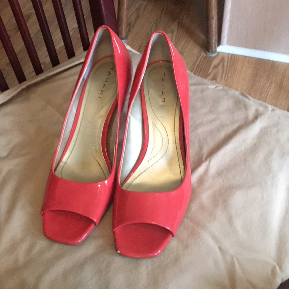 Shoes ( Tahari )